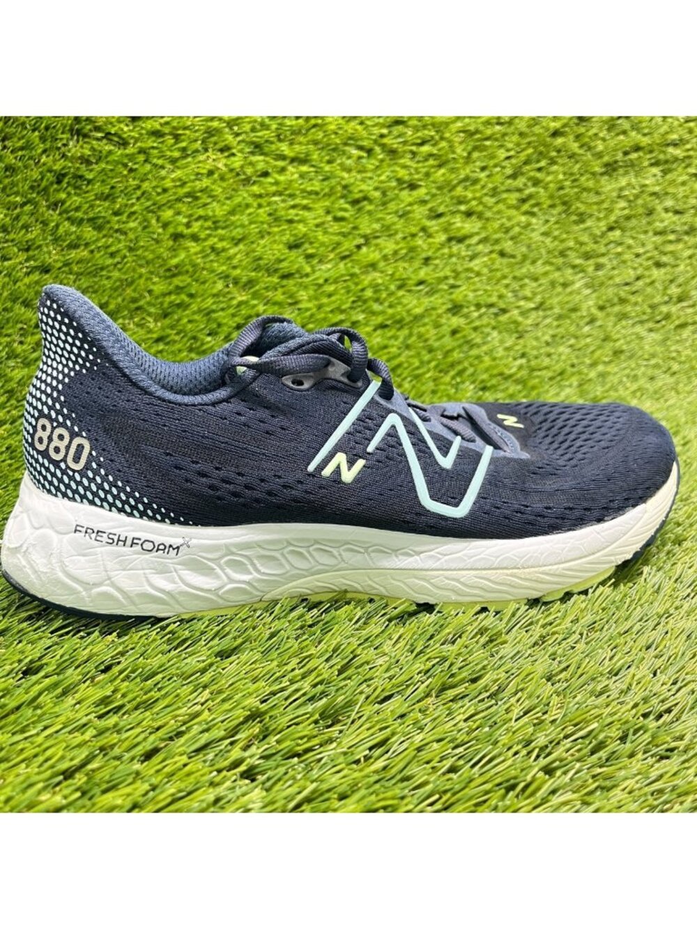 New Balance Fresh Foam X 880v13 Womens Size 8 Blue White‎ Running Shoes Sneakers